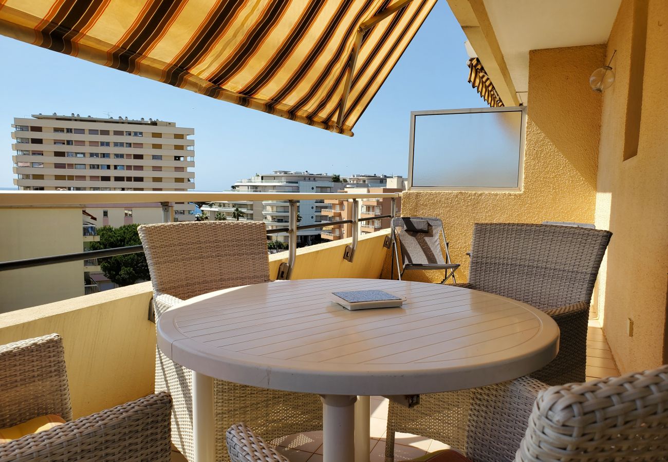 Studio in Fréjus - FREJUS PLAGE La Miougrano T1 Bis 36m2 Swimming Pool - Beach 150m away Beautiful Balcony 4 People