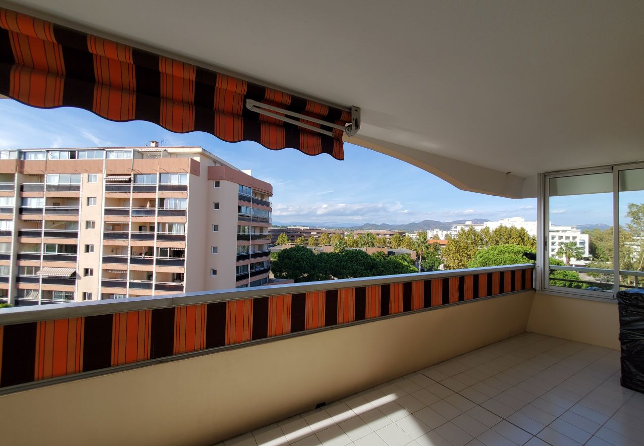 Apartment in Fréjus - Miougrano 3 Rooms Air Conditioned 48m2 Balcony, Swimming Pool, Parking, Close to Everything