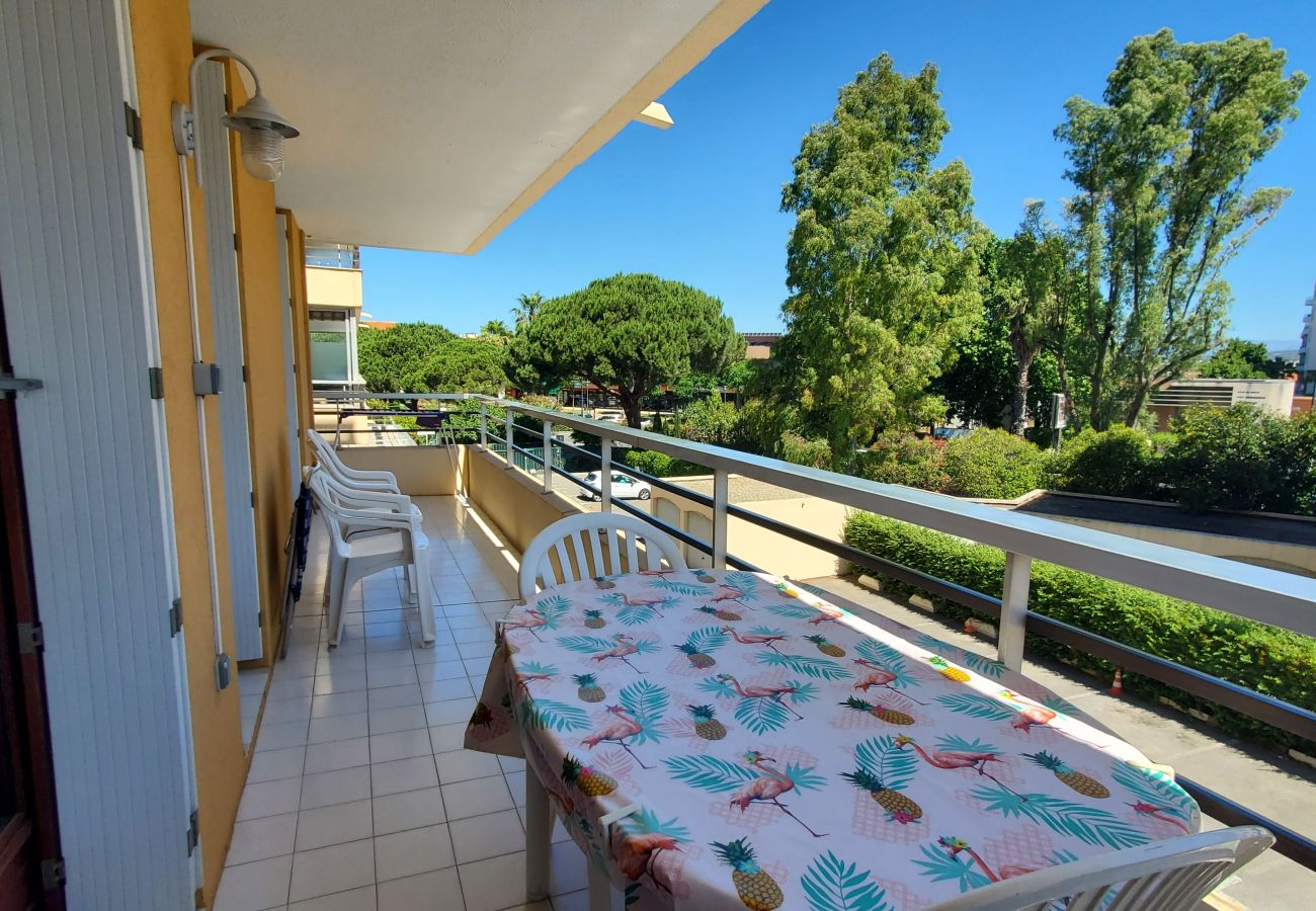 Apartamento en Fréjus - MIOUGRANO Pretty T2 con aire acondicionado 4 personas 300m Playa, con balcón, piscina y estacionamiento subterráneo