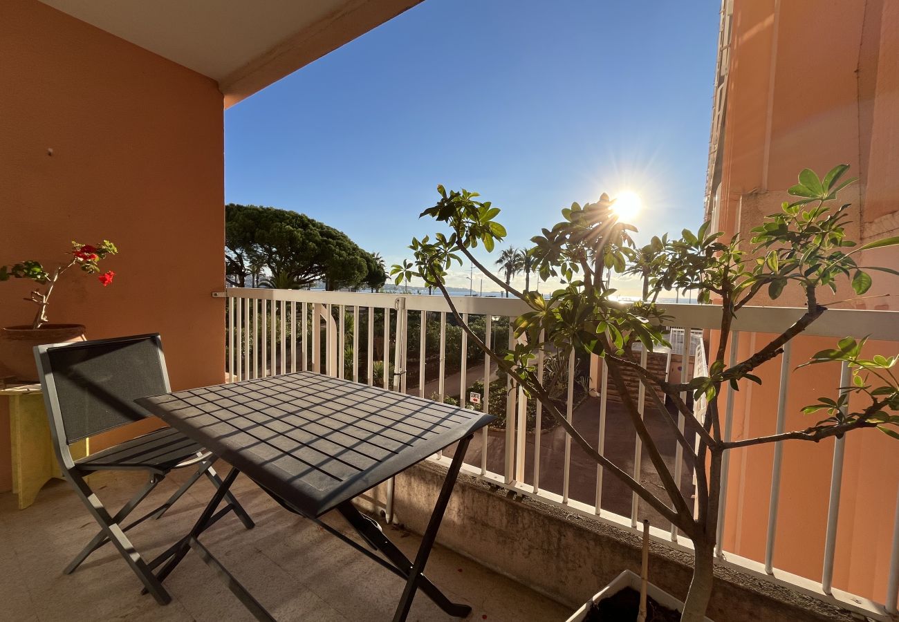 Apartamento en Fréjus - Fréjus Plage, Le Méditerranée, T2 grande, 56 m2, 4 personas, vistas al mar