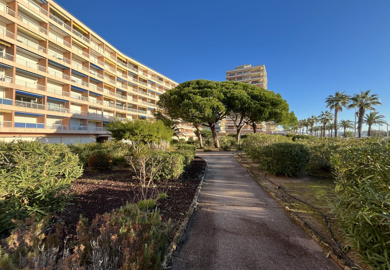 Apartamento en Fréjus - Fréjus Plage, Le Méditerranée, T2 grande, 56 m2, 4 personas, vistas al mar