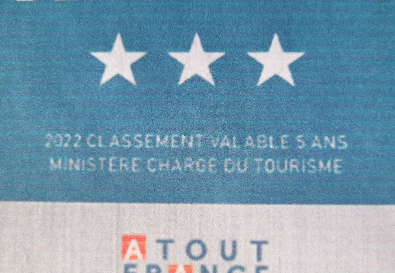 Appartamento a Fréjus - Fréjus-Plage, 110m2, 3 camere da letto, 6 persone, fronte mare, aria condizionata e garage doppio